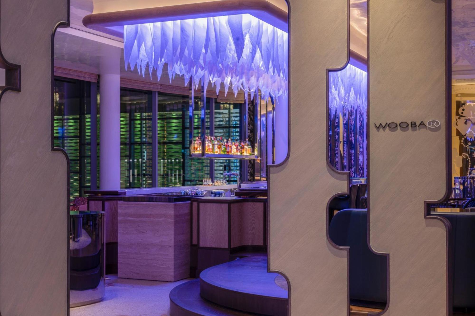 W Singapore - Sentosa Cove Εξωτερικό φωτογραφία Woo Bar, The Landmark, Hong Kong